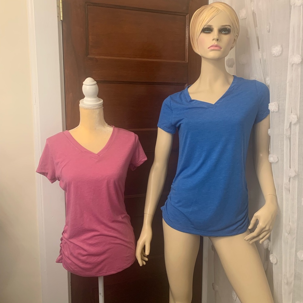 Athletic Works Set of 2 workout shirts, size medium (8-10)